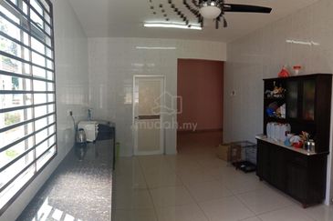 Sepang Taman Pantai Sepang Putra Bungalow Single Storey RM 530,000