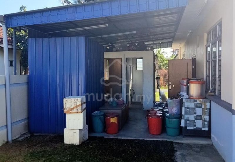 Sepang Taman Pantai Sepang Putra Bungalow Single Storey RM 530,000