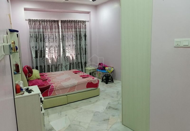 Sepang Taman Pantai Sepang Putra Bungalow Single Storey RM 530,000