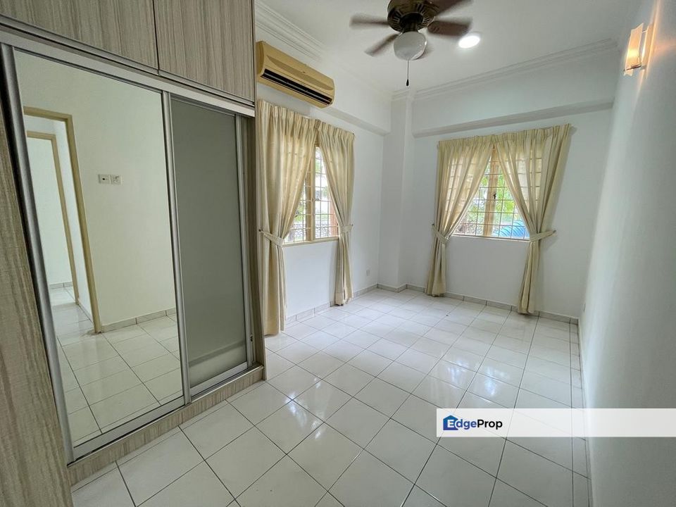 New paint unit for sell at Casa Venicia Greenview, Selayang, Selangor, Selangor, Selayang