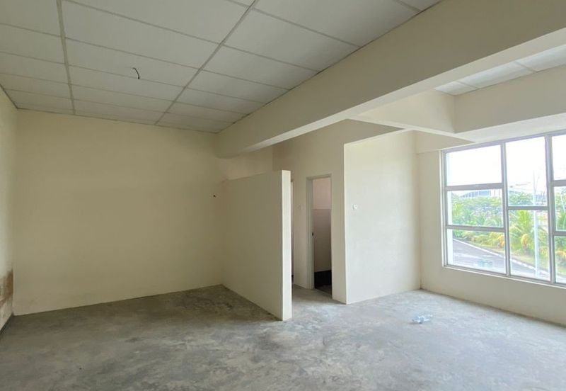 HOT!! Taman 1 Lagenda Double Storey Shop Lot @ Melaka City for Rent 