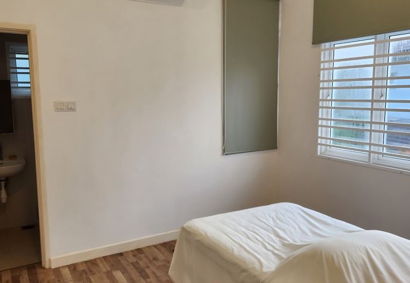 Double storey semi D House @ Tiara Melaka Golf & Country Club for Sale