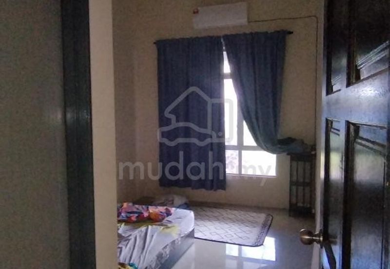 Banting taman merbah freehold single storey terrace house rm 370,000