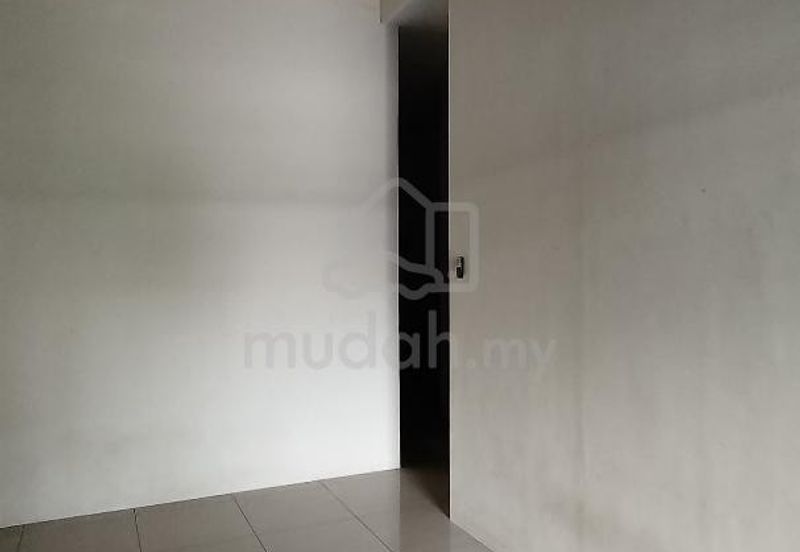 Banting taman merbah freehold single storey terrace house rm 370,000