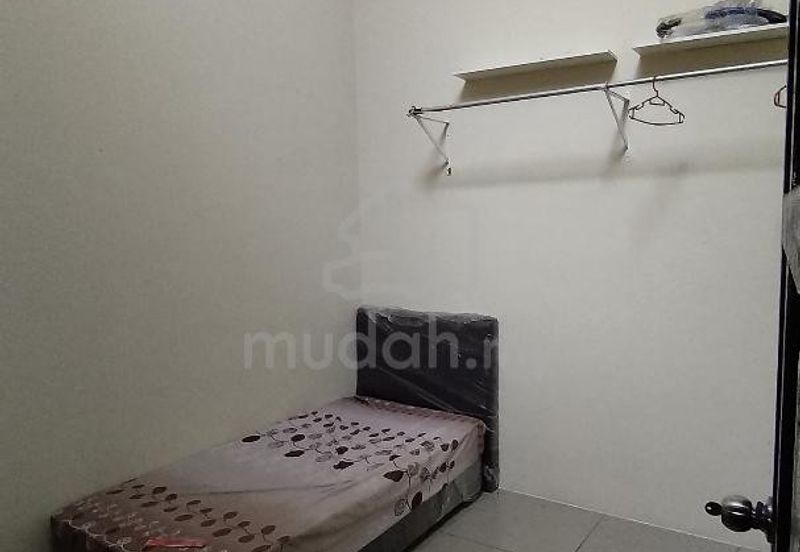Banting taman merbah freehold single storey terrace house rm 370,000