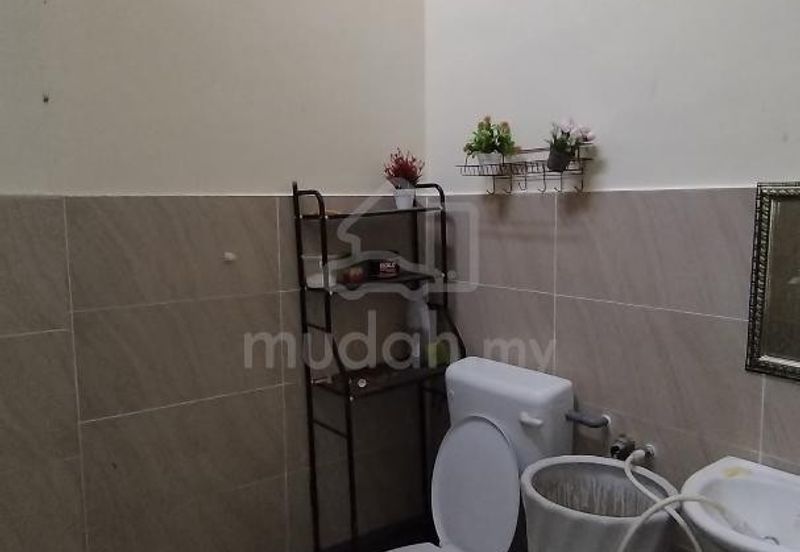 Banting taman merbah freehold single storey terrace house rm 370,000