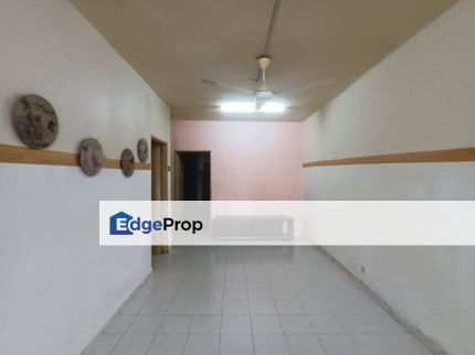 Near SMK Ideal Heights Townhouse unit at Taman Amansiara (Selayang,3R2B), Selangor, Selayang