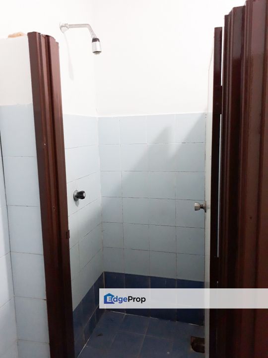 Partially Furnished Fans Below Market Value Enggang Apartment 3+1 rooms Don’t miss out , Selangor, Bandar Kinrara Puchong