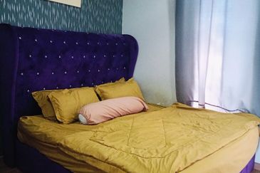 Full Furnish Spacious Unit 3-Storey Terraced House(4R4B,Batang Kali)