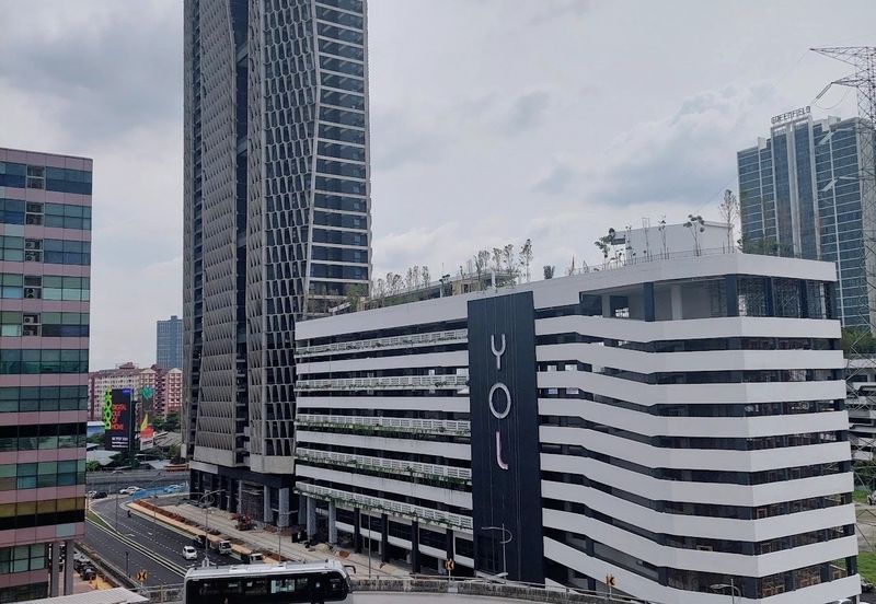 Yolo Signature Suites