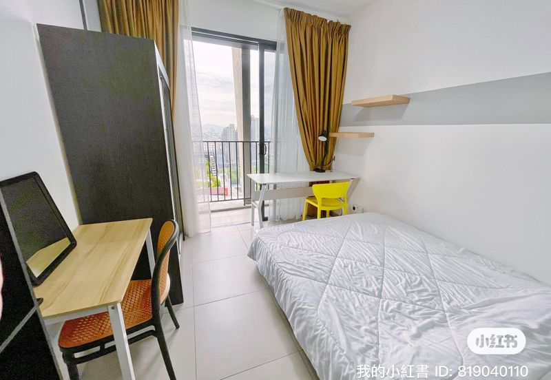 Yolo Signature Suites