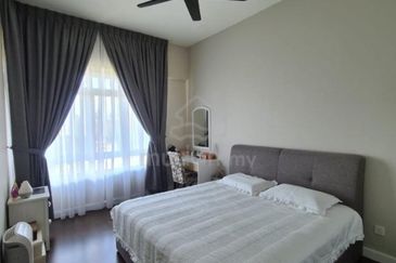 Bangsar South Condominium ( Saville@The Park Bangsar) Freehold Partially Furnished 1019 sq.ft For Sale RM 650,000