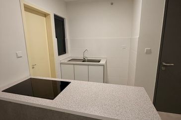 Meta Residence @ Meta City