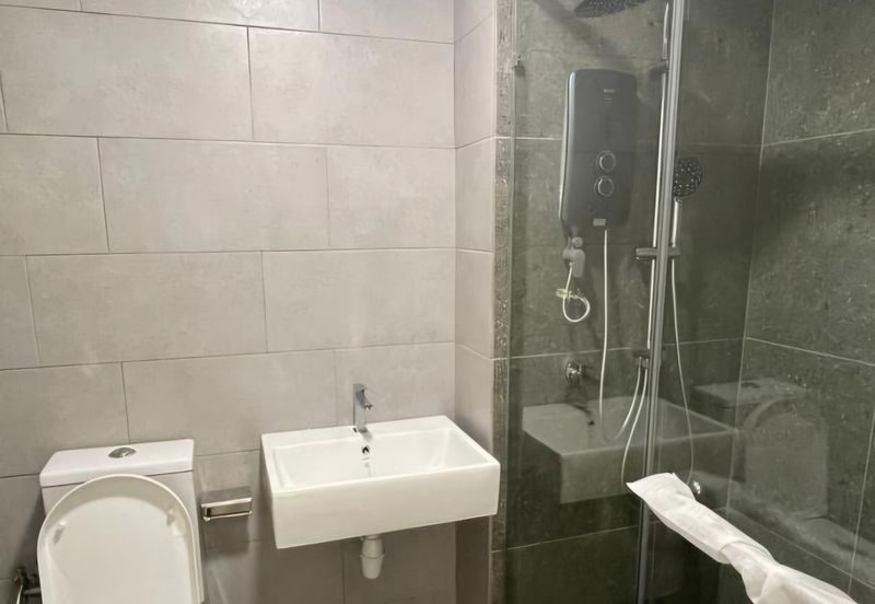 Meta Residence @ Meta City