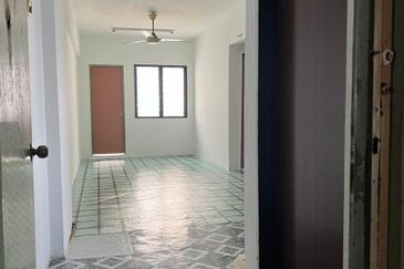 Saujana Ria Apartment