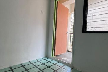 Saujana Ria Apartment