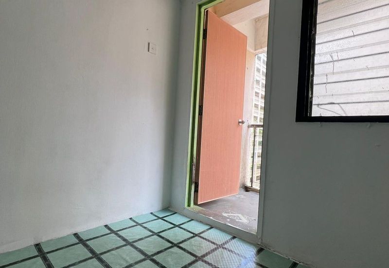 Saujana Ria Apartment