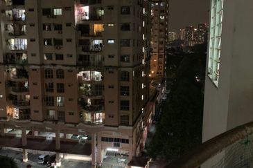Saujana Ria Apartment