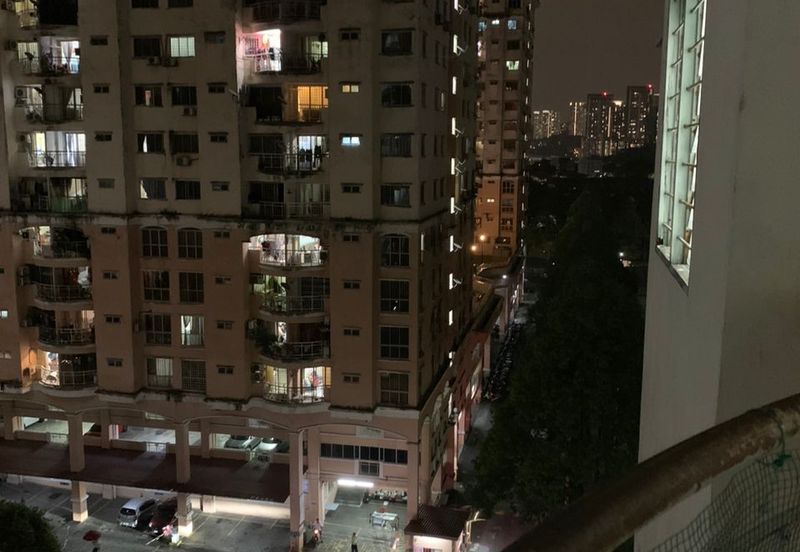 Saujana Ria Apartment