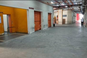 Warehouse for Rent at Kompleks Sentral, Segambut, Kuala Lumpur