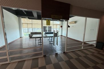 Royal Domain Sri Putramas II