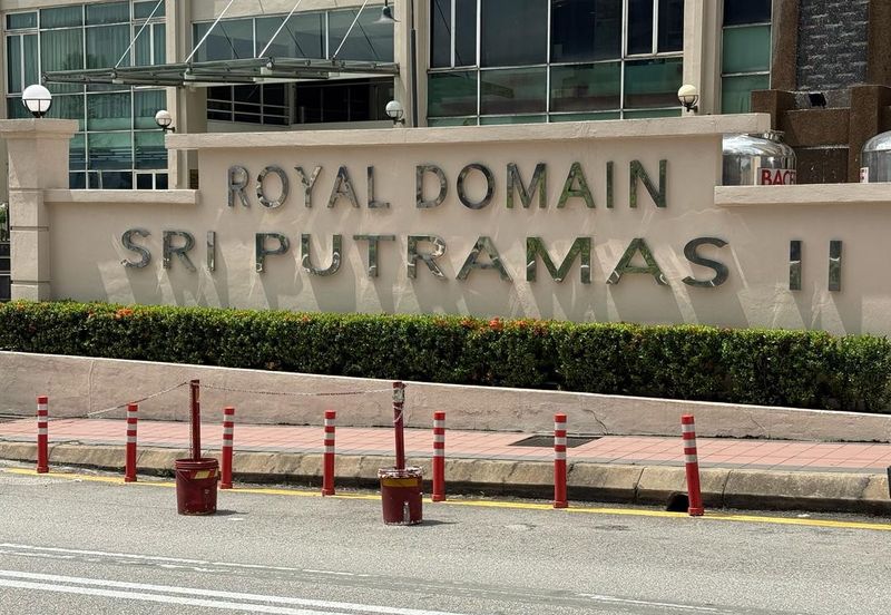 Royal Domain Sri Putramas II
