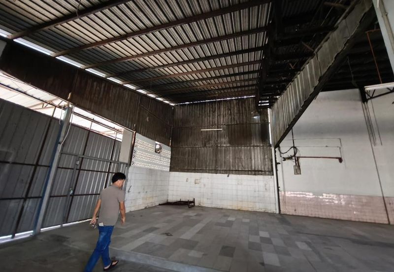 Factory at Taman Perindustrian Merlimau Melaka for Rent