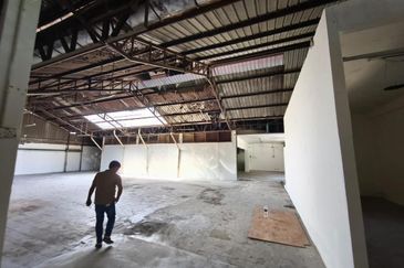 Factory at Taman Perindustrian Merlimau Melaka for Rent