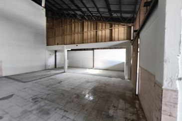 Factory at Taman Perindustrian Merlimau Melaka for Rent