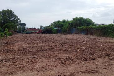 Land in Semabok Melaka Tengah for sale