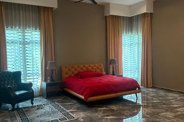 Freehold Bungalow Air Molek Melaka for Sale