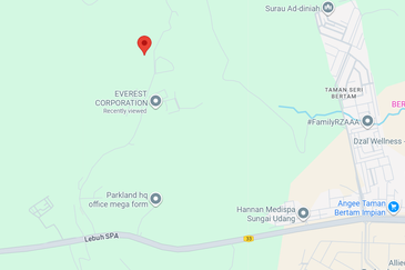 Freehold Rubber Farm Sungai Udang Melaka for Sale