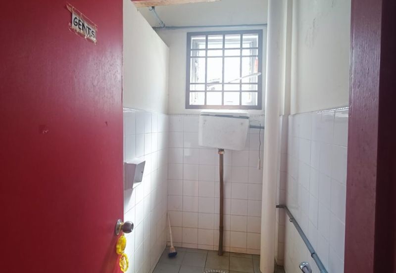 Nice Second Floor Fully Furnish Office @ Plaza Mahkota Melaka for Sale