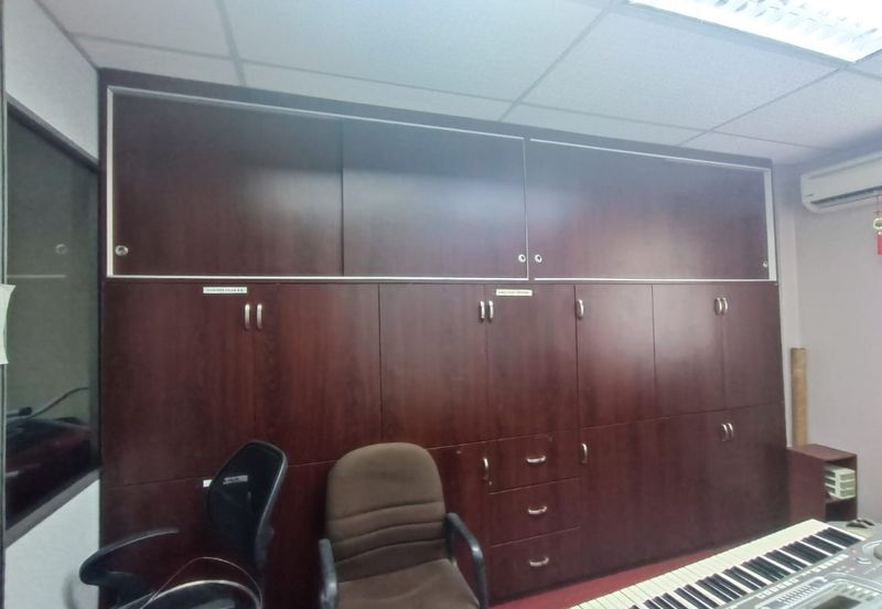 Nice Second Floor Fully Furnish Office @ Plaza Mahkota Melaka for Sale