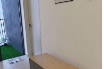 Yolo Signature Suites