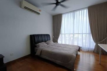 KL Gateway Residences