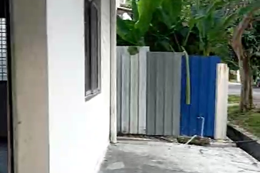 TAMAN MERLIMAU INDAH