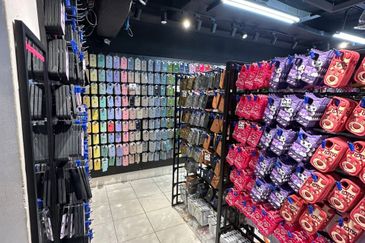 Melaka Raya Dataran Pahlawan Megamall Shopping Lot for Sale 