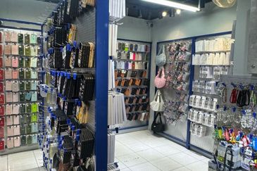 Melaka Raya Dataran Pahlawan Megamall Shopping Lot for Sale 