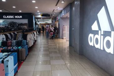 Melaka Raya Dataran Pahlawan Megamall Shopping Lot for Sale 