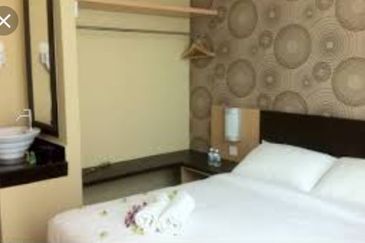 Hotel at Taman Kota Laksamana for sale