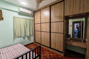 Subang Perdana Goodyear Court 8