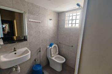 Subang Perdana Goodyear Court 8