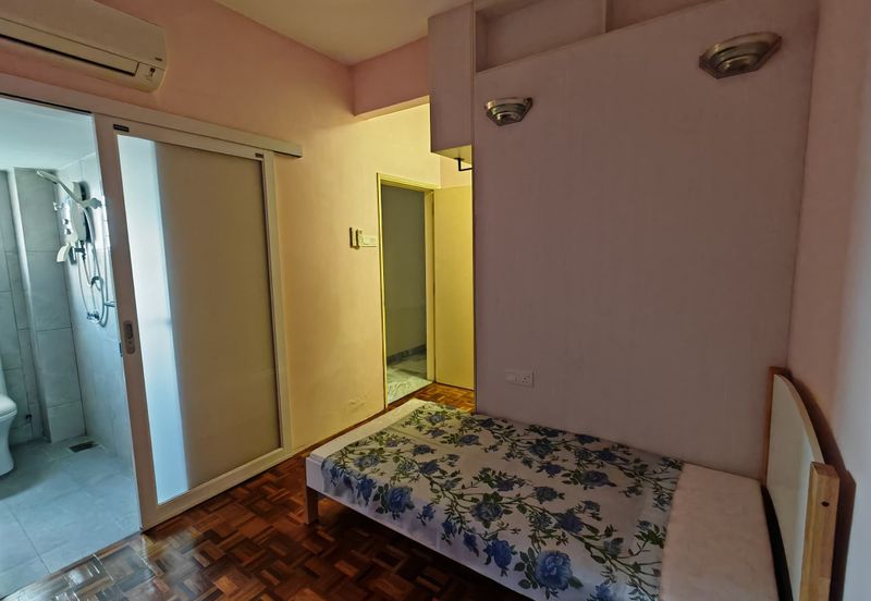 Subang Perdana Goodyear Court 8