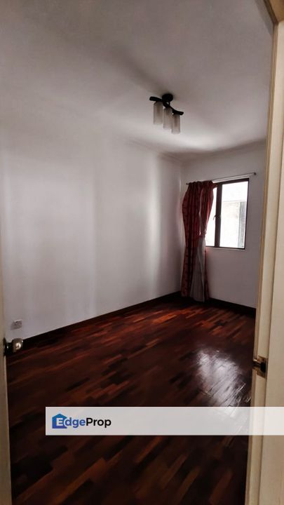 Menara Duta 2 | 3R3B Spacious Condo for SALE | 1,431 sqft | RM430K Nego, Kuala Lumpur, Dutamas