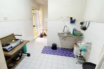 Pangsapuri Sri Melewar