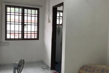 Kampung Desa Aman
