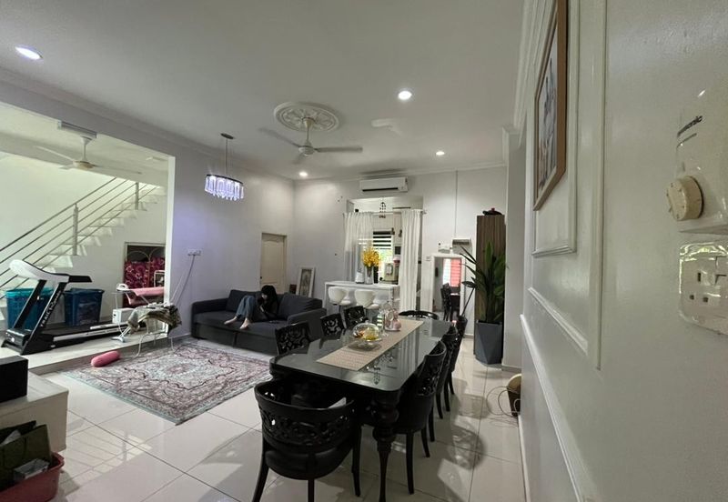 🏡 Freehold Bungalow House for Sale – Prime Location near Bandar Maharani!