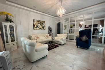 🏡 Freehold Bungalow House for Sale – Prime Location near Bandar Maharani!