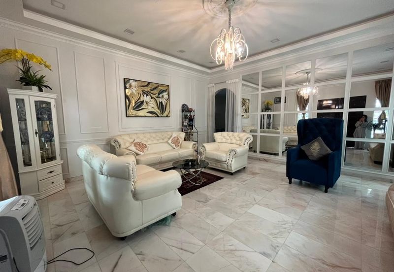 🏡 Freehold Bungalow House for Sale – Prime Location near Bandar Maharani!